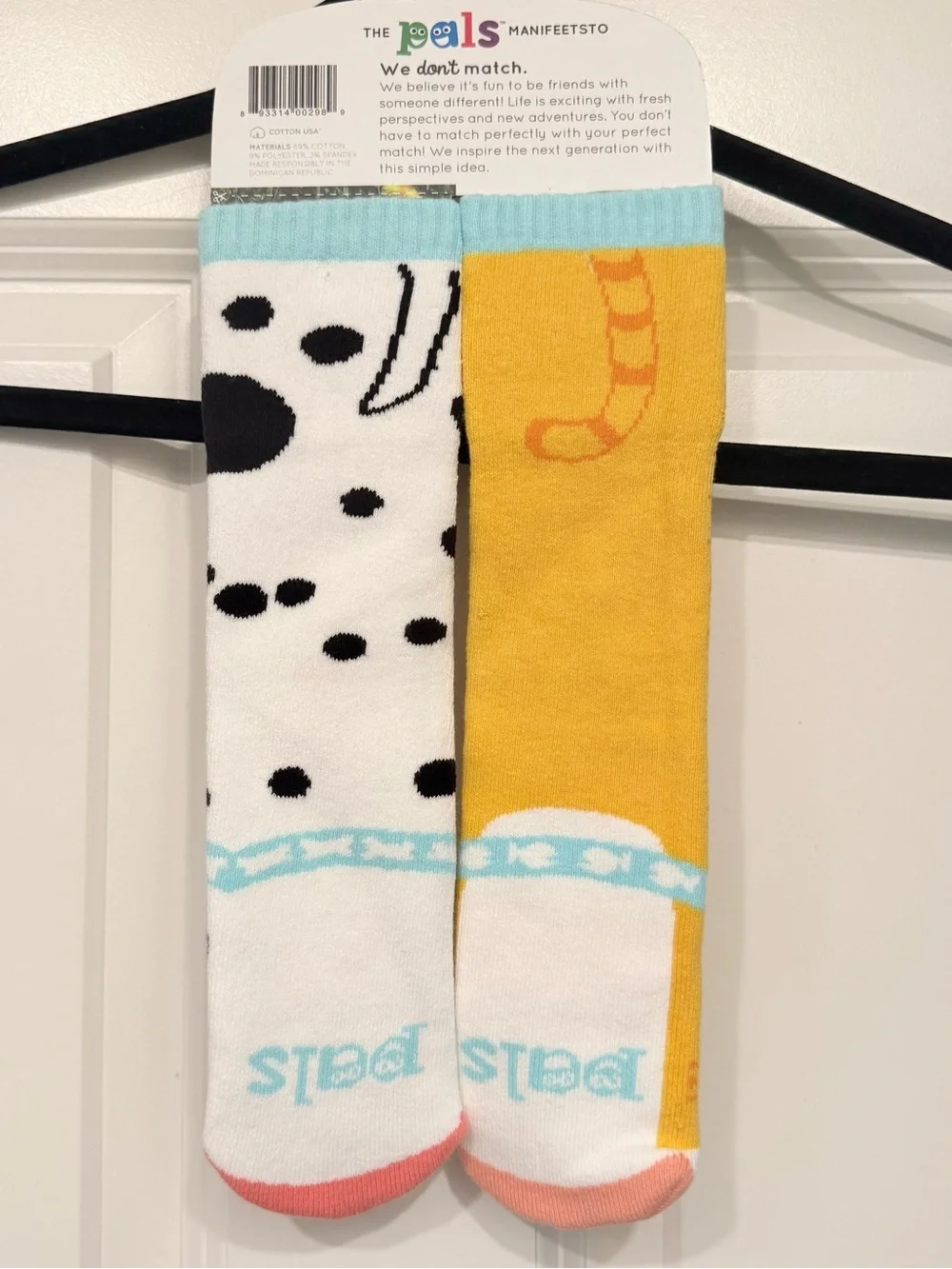 Pals Cat & Dog Mismatched Socks Kids Tween 8-12 NWT